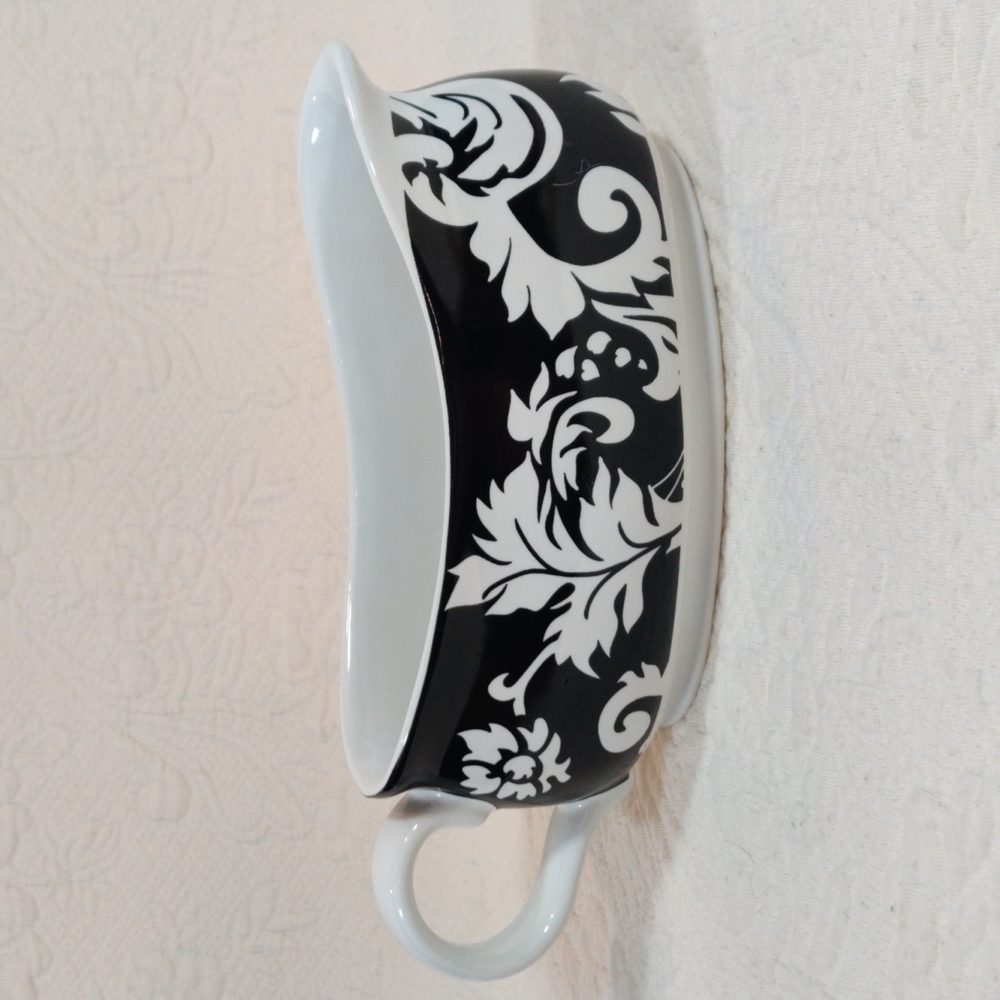 Damask 222 Fifth Fine Porcelain Gravy Boat